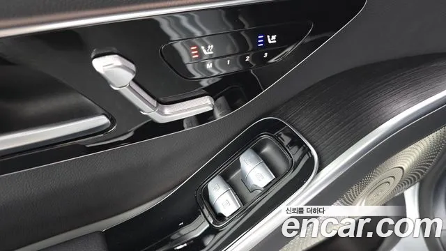 Mercedes-Benz S-Class — Фото автомобиля 8