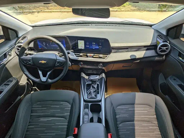Chevrolet Monza — Фото автомобиля 12