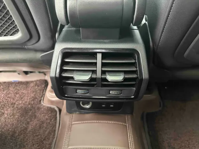 Audi Q3 Sportback — Фото автомобиля 13