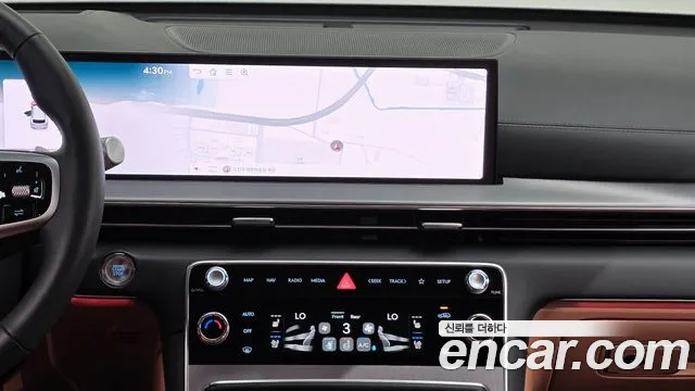 Genesis GV80 — Фото автомобиля 26