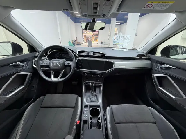 Audi Q3 — Фото автомобиля 14
