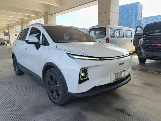 Geely Geometry E Firefly — Фото автомобиля 3
