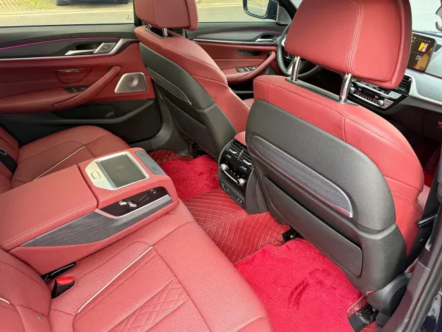BMW 5 Series — Фото автомобиля 7