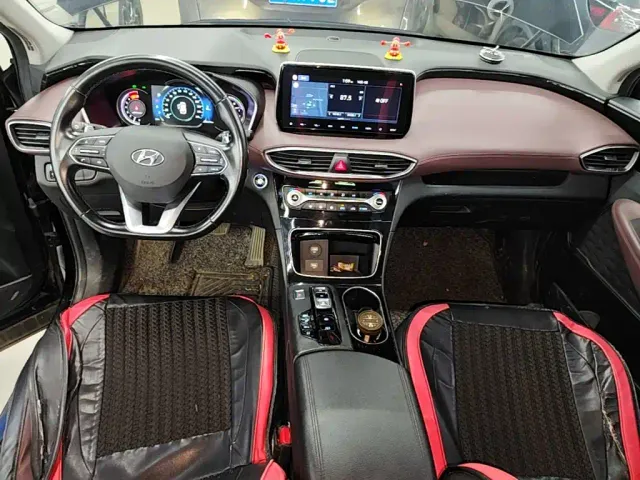 Hyundai Santa Fe — Фото автомобиля 9