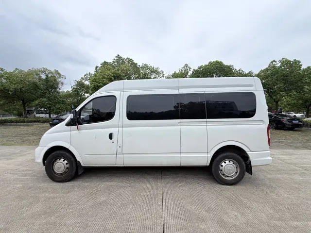 Maxus Xintu V80 — Фото автомобиля 11