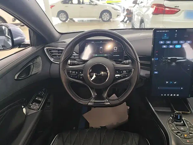 BYD Seal — Фото автомобиля 10