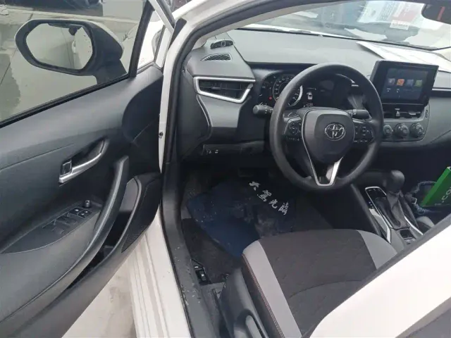 Toyota Corolla — Фото автомобиля 15