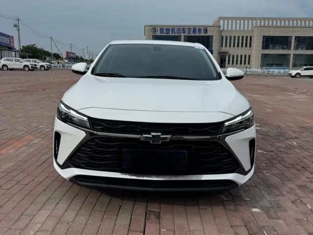 Chevrolet Monza — Фото автомобиля 2