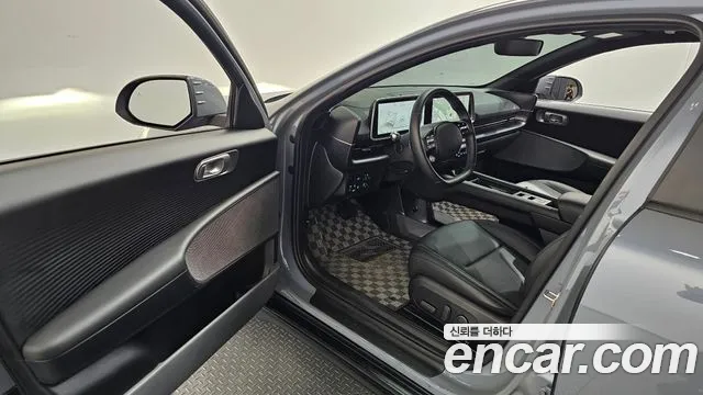 Hyundai Ioniq 6 — Фото автомобиля 15