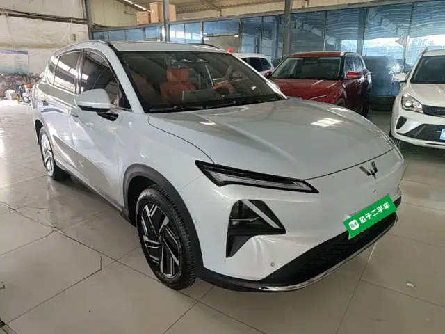 Wuling Starlight S — Фото автомобиля 3