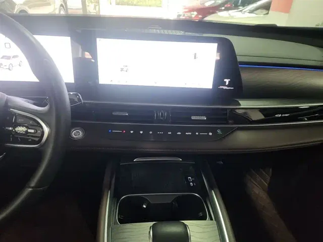 Chery Tiggo 8 PLUS — Фото автомобиля 12