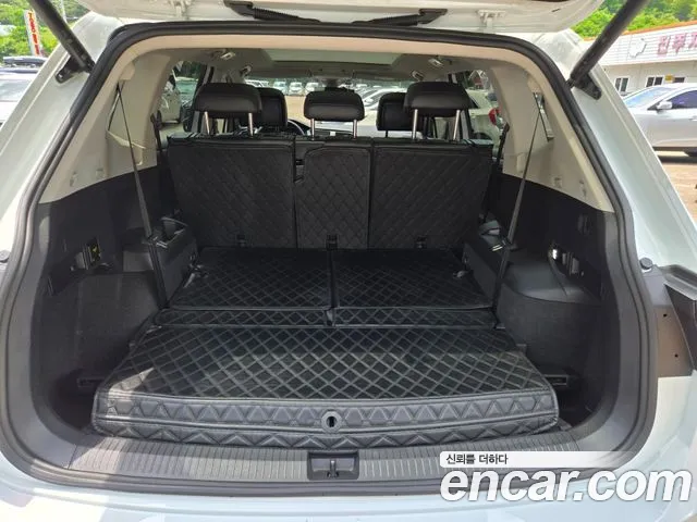 Volkswagen Tiguan — Фото автомобиля 16