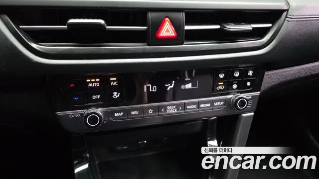 Kia Seltos — Фото автомобиля 23