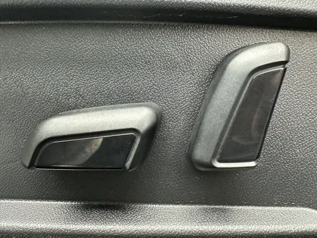 Volkswagen Sagitar — Фото автомобиля 14