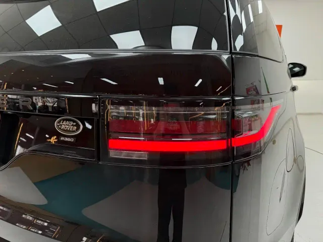 Land Rover Discovery — Фото автомобиля 16