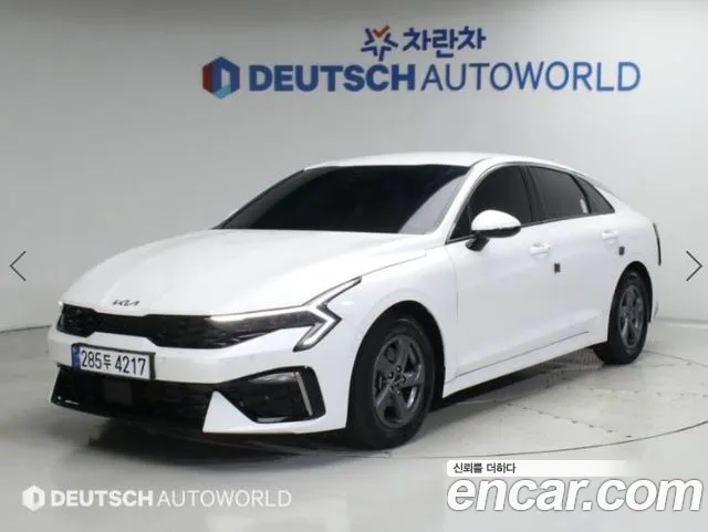Фотография автомобиля — Kia K5 Generation 3