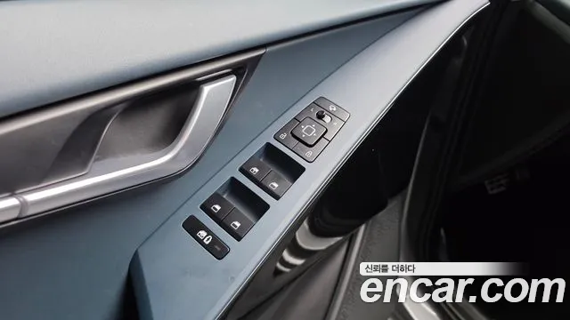 Kia Niro The All New — Фото автомобиля 27