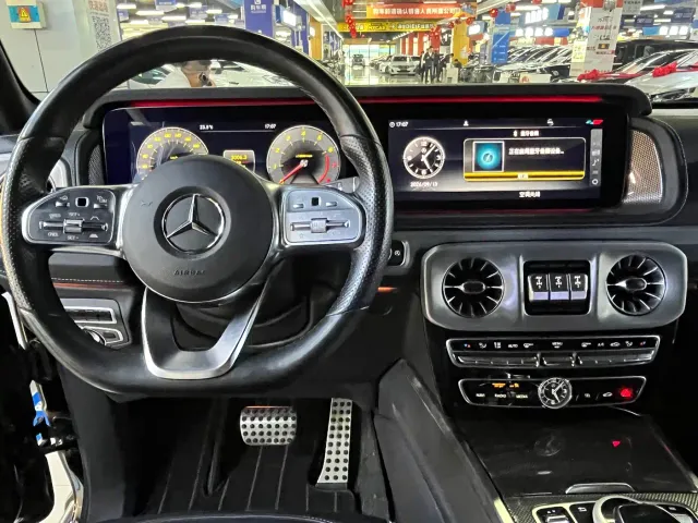 Mercedes-Benz G-Class — Фото автомобиля 3