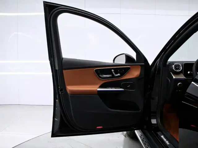 Mercedes-Benz GLC-Class — Фото автомобиля 12