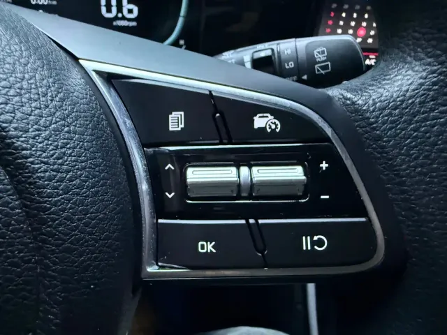 Kia Seltos — Фото автомобиля 12