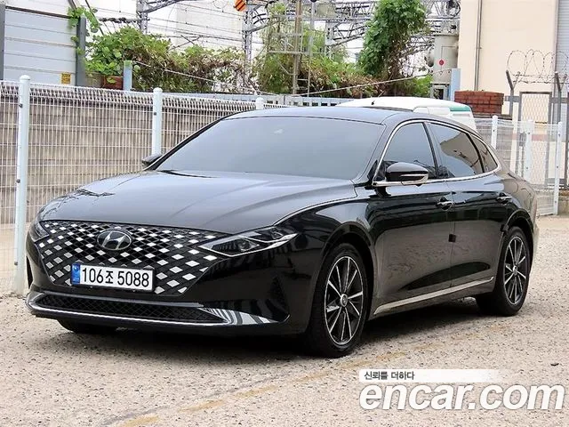 Фотография автомобиля — Hyundai Grandeur Grandeur (New)