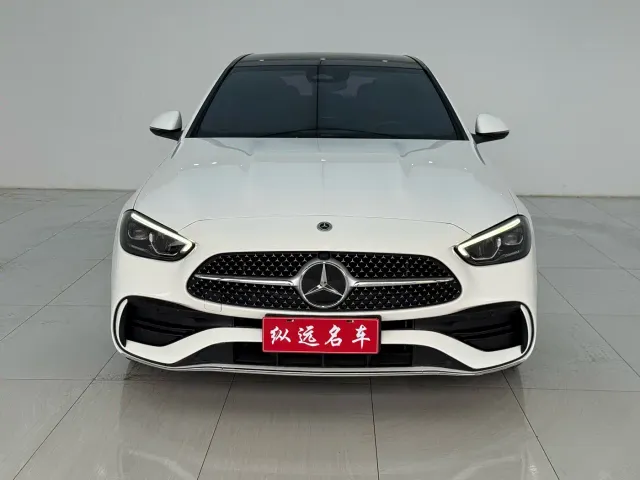 Mercedes-Benz C-Class — Фото автомобиля 2