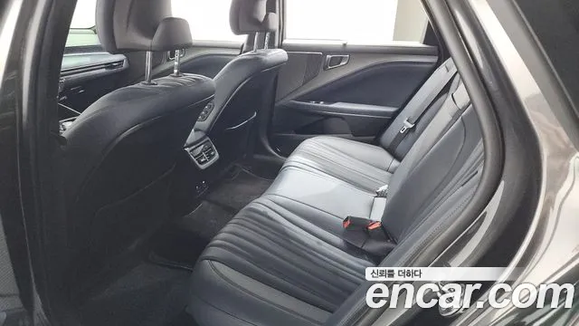 Kia K8 The New K8 2.5 Бензин 2WD — Фото автомобиля 11