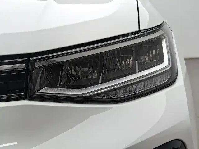 Volkswagen Tharu — Фото автомобиля 7