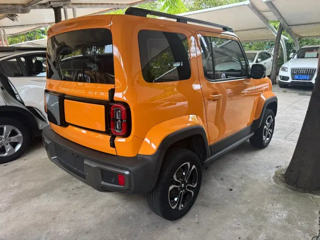 Baojun Yep — Фото автомобиля 11
