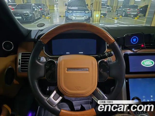 Land Rover Range Rover — Фото автомобиля 14