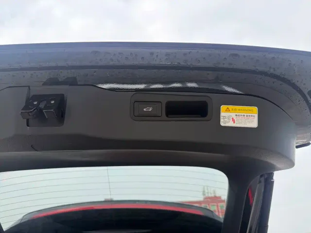 Toyota Harrier — Фото автомобиля 15