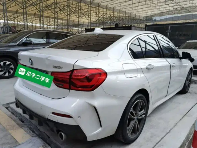 BMW 1 Series — Фото автомобиля 6