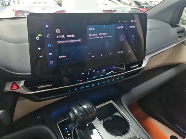 Toyota Granvia — Фото автомобиля 12