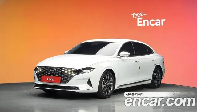 Фотография автомобиля — Hyundai Grandeur New