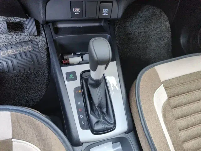 Honda Fit — Фото автомобиля 6