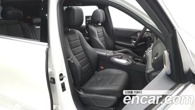 Mercedes-Benz GLS-Class — Фото автомобиля 18