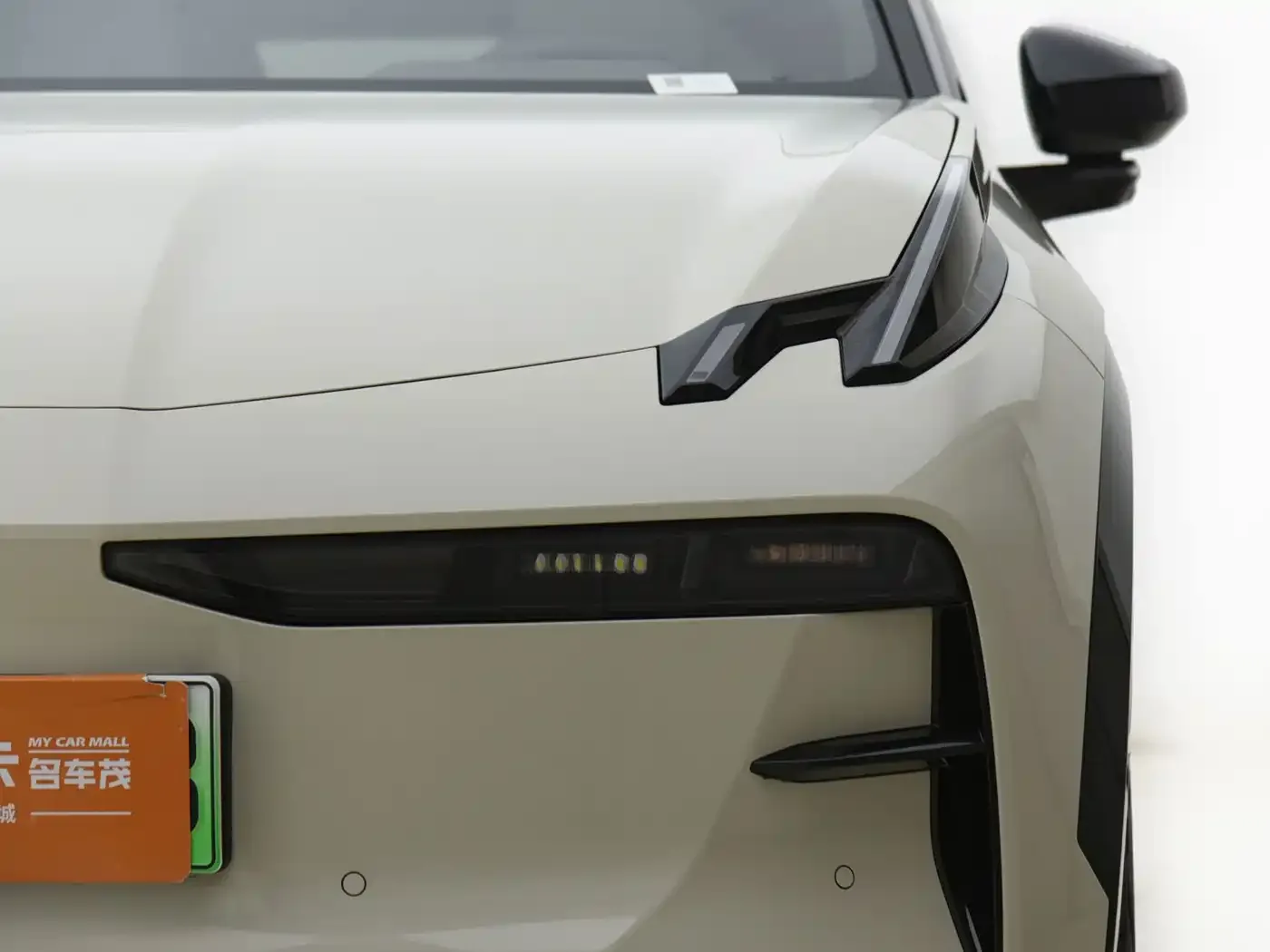 ZEEKR Zeekr X 2025 Four-Seat Rear-Wheel Drive Magic Cube Edition — Фото автомобиля 18