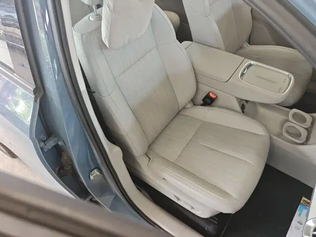 Leapmotor B10 — Фото автомобиля 24