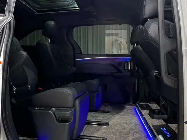 Toyota Granvia — Фото автомобиля 19