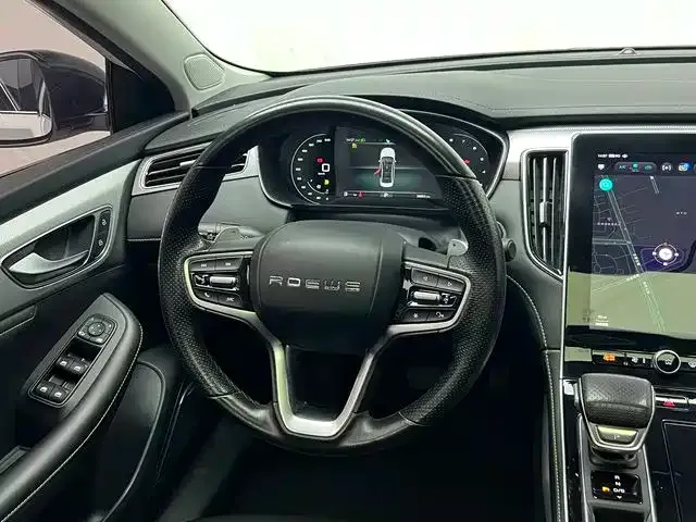 Roewe i6 MAX — Фото автомобиля 10