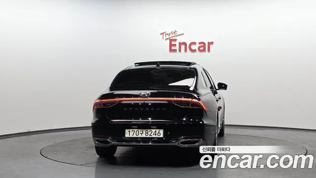 Hyundai Grandeur Новый Grandeur IG — Фото автомобиля 4