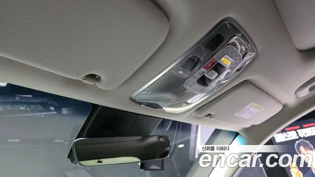 Genesis GV70 2.5T Бензин AWD — Фото автомобиля 16
