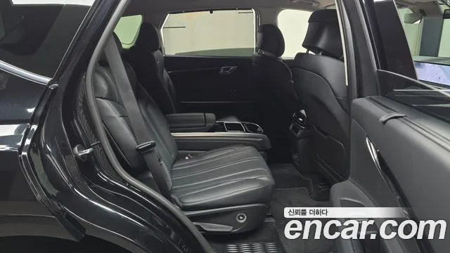 Genesis GV80 2.5T Бензин AWD — Фото автомобиля 10
