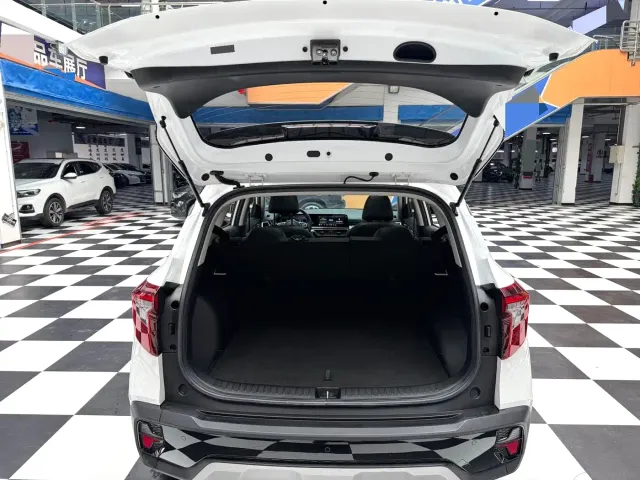 Kia Seltos — Фото автомобиля 16