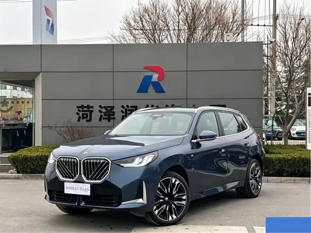 Фотография автомобиля — BMW X3