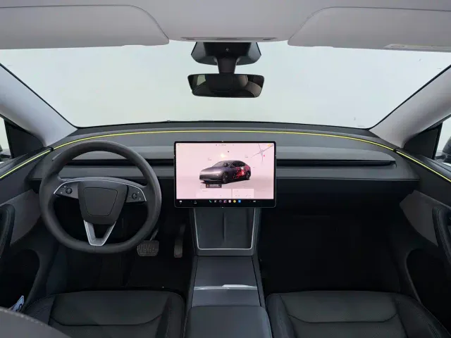 Tesla Model Y — Фото автомобиля 5