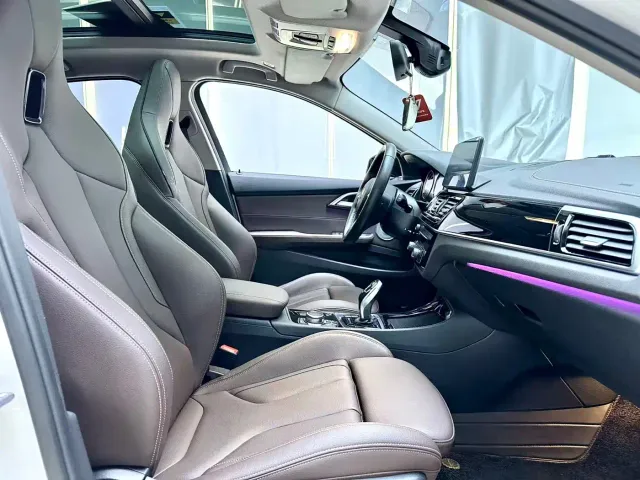 BMW 1 Series — Фото автомобиля 10