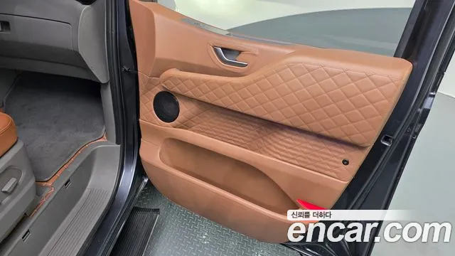 Hyundai Staria — Фото автомобиля 14