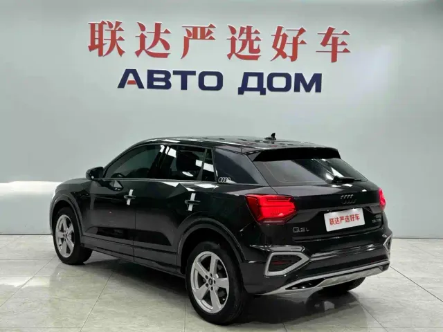 Audi Q2L — Фото автомобиля 4