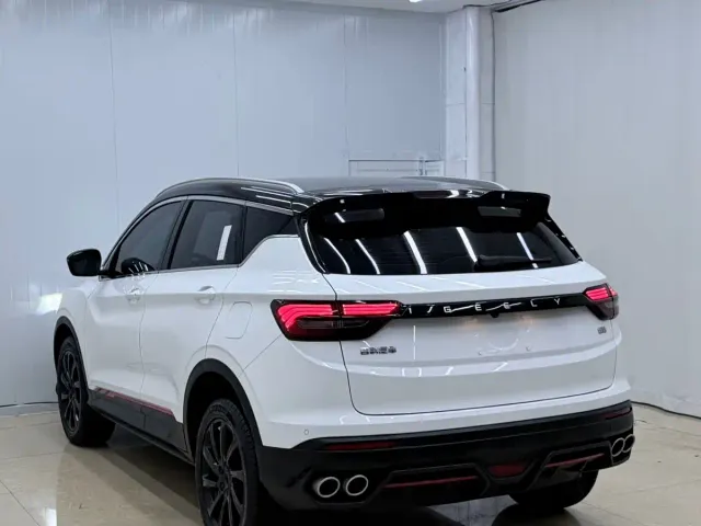 Geely Binyue — Фото автомобиля 6
